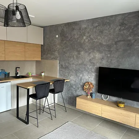 Apartment Nis Appartement *